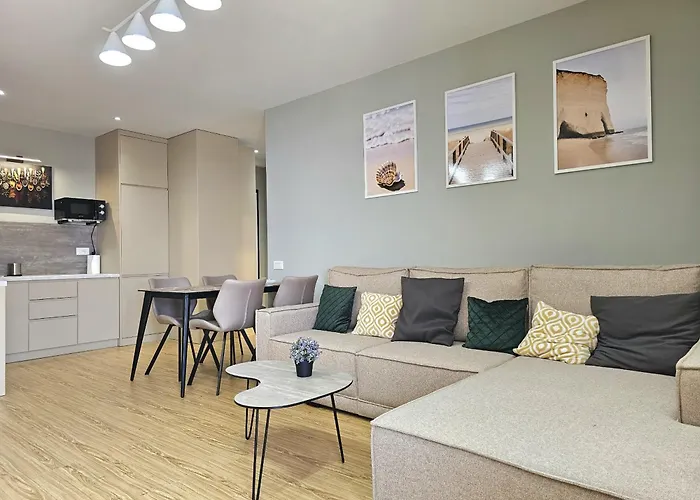 Pavel 306 Apartmán *