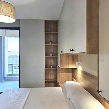 Pavel 306 Sarandë